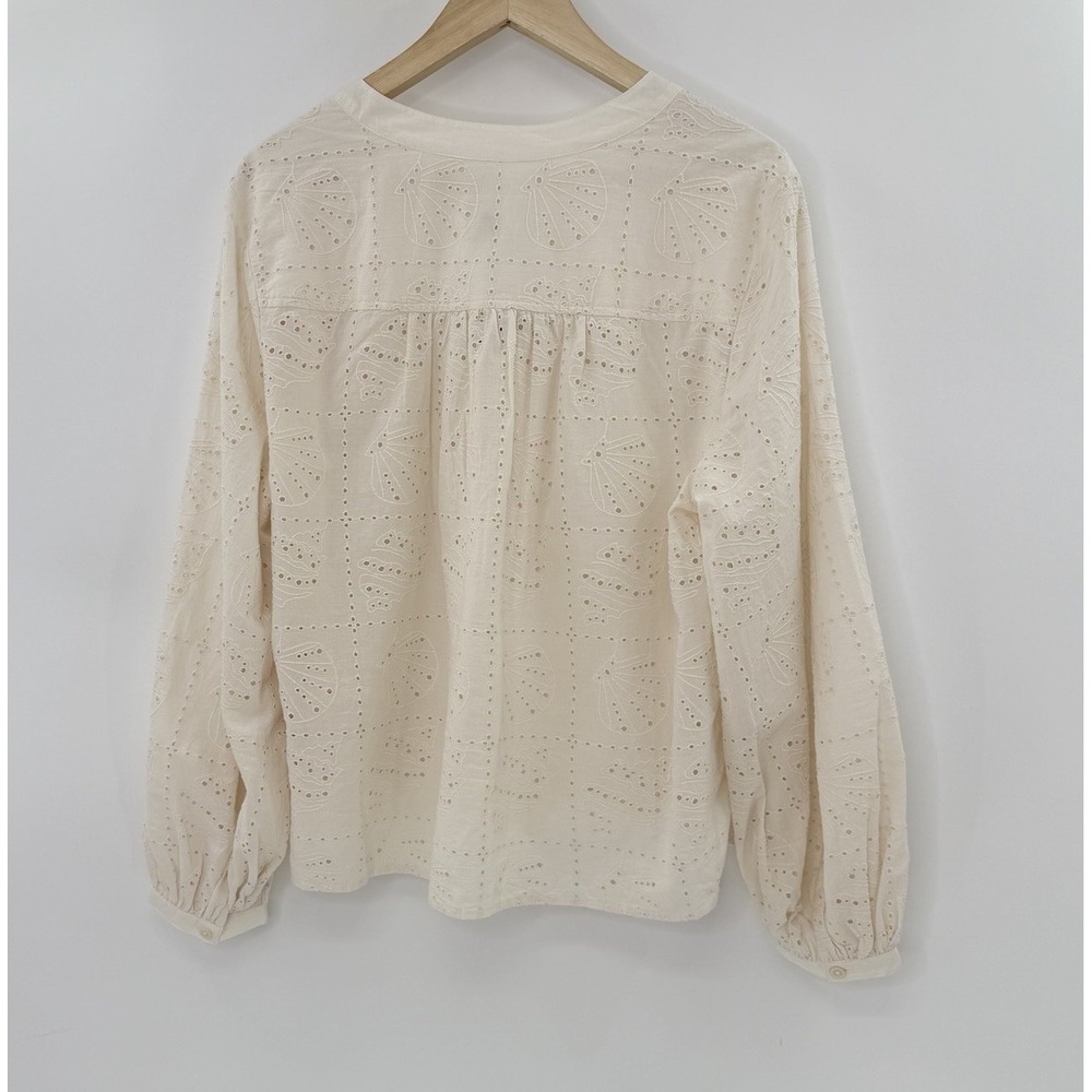 NWT Universal Thread Ivory Balloon Sleeve Eyelet Popover Blouse Sz M Boho Preppy - Picture 2 of 9